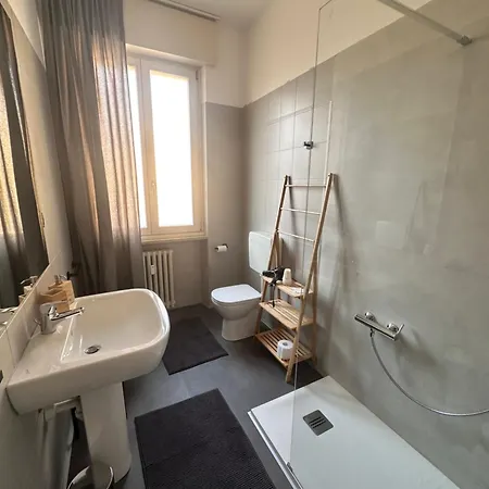 Guest house Catullo 12 *