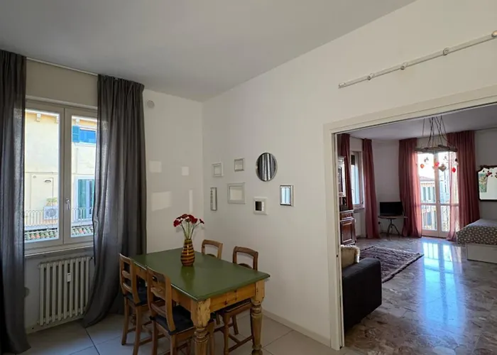 Affittacamere Catullo 12